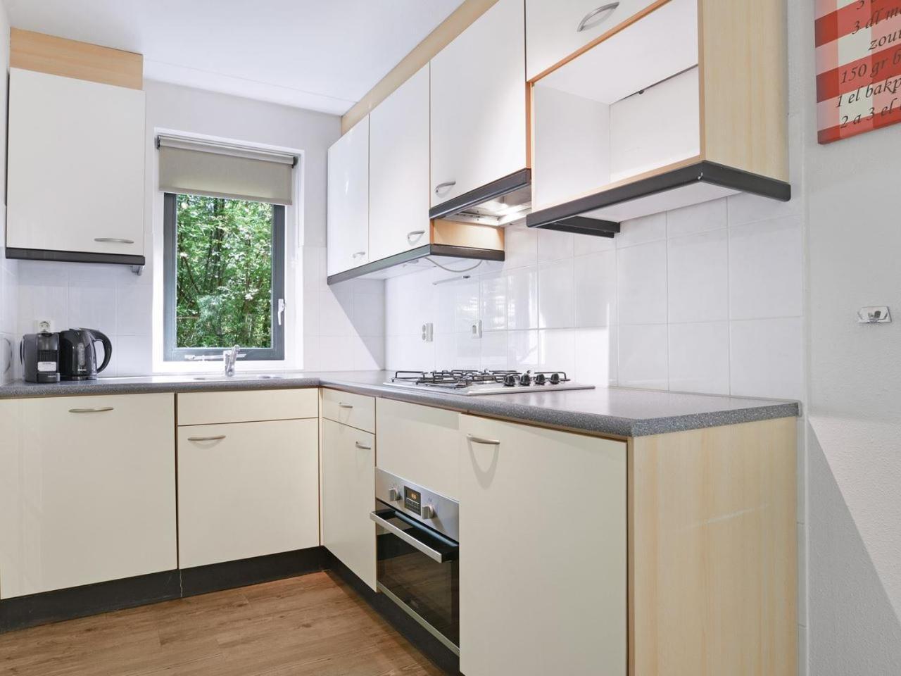 Luxury 4-Person Bungalow In The Holiday Park Landal Twenhaarsveld Хльтен Экстерьер фото
